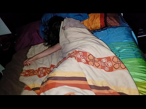 ❤️ Stepson ap reprimande jenn bèlmè li pandan l ap dòmi. ☑ Videyo fout nan pònografi ht.hentai-ita.ru ❤
